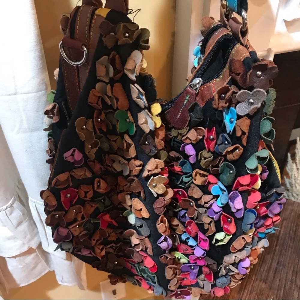 ✌️VINTAGE BOHO Leather Flower Bag - Picture 2 of 16